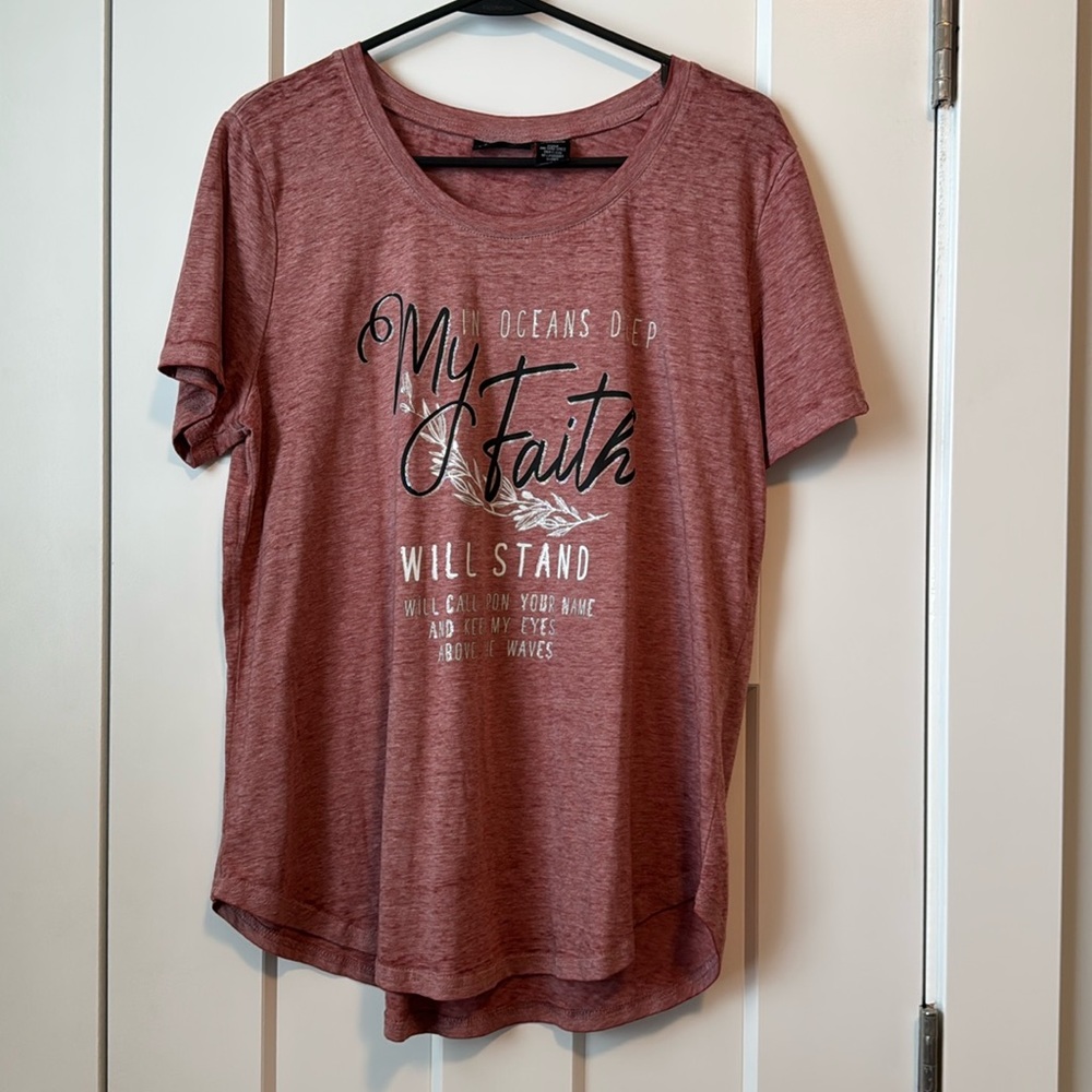 Faith inspired tee. Excellent condition only worn once. Size Large.